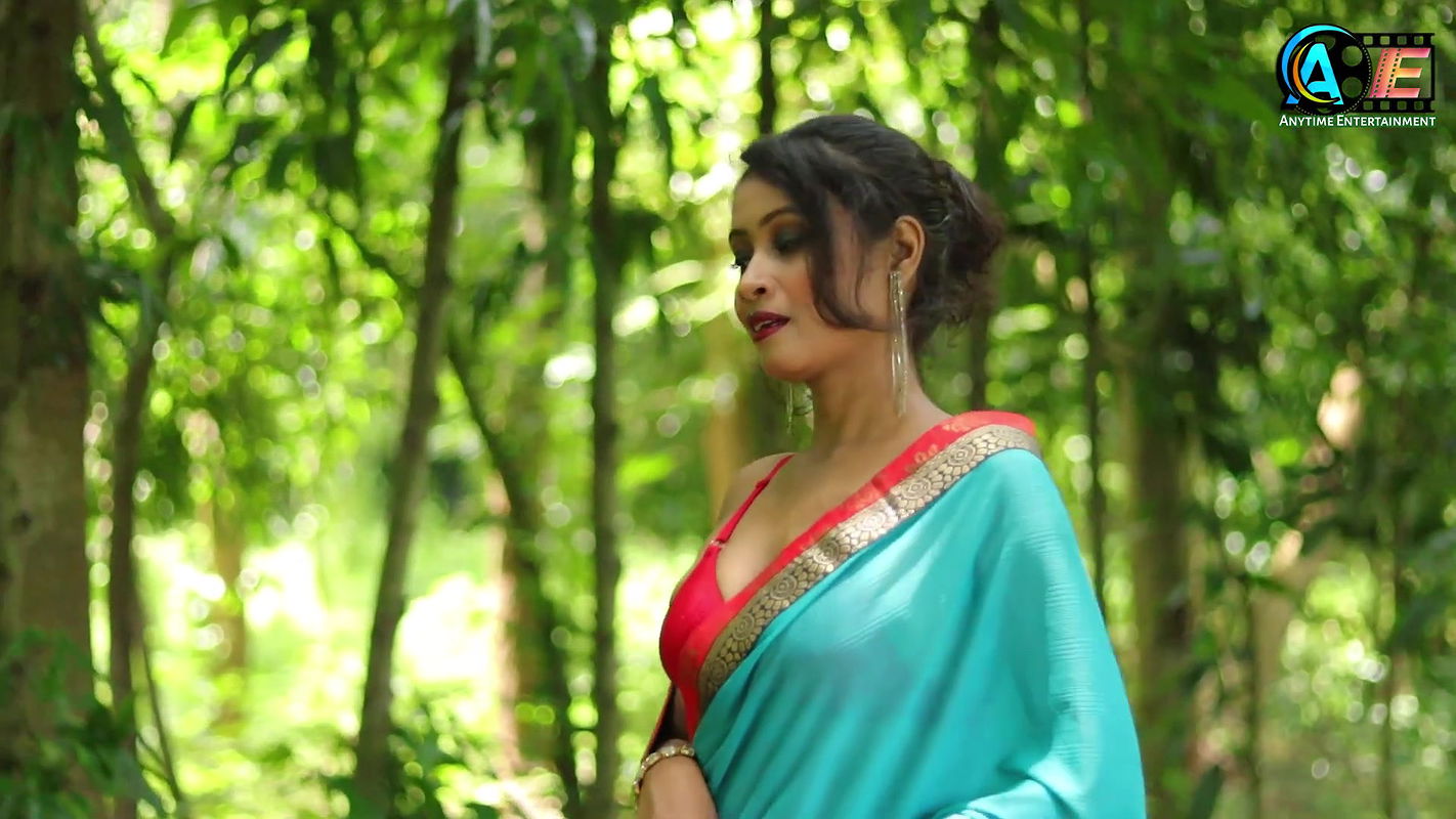 Hot And Bold Saree Video Shoot Hot Model Sriparna Clevles Show Saree Fashion Shoot Saree Shoot