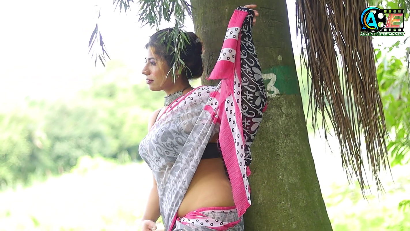 kayra exclusive hot saree video shoot bold saree shoot hot saree shoot saree fashion shoot