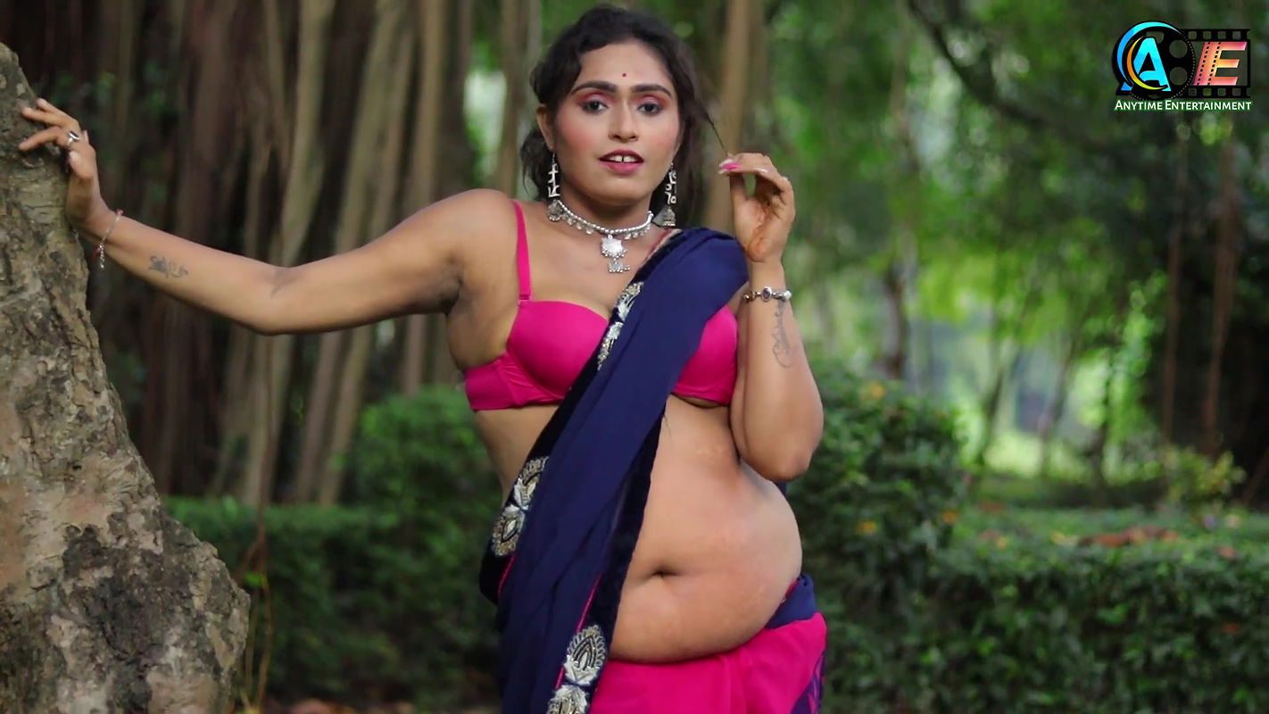 Arimita Hot And Bold Saree Video Shoot Model Cleavage Show Saree Shoot Saree Fashion Shoot