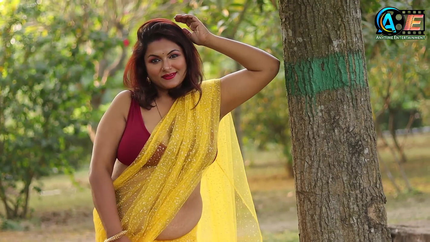 Babita Bhabhi Exclusive Saree Video Shoot Join ‘Membership’ For Exclusive Content