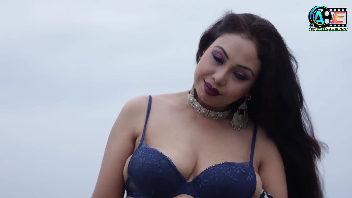 Bold Saree Shoot Hot Saree Shoot Healthy Chubby Model Kobita Exclusive Hot Navel Show Video