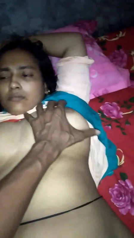 Married Bhabi Fucking At Night
