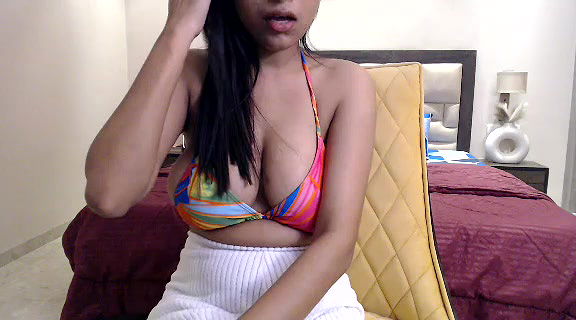 Stripchat-Public.Show-f-chhui_mui-2024.07.24.183253
