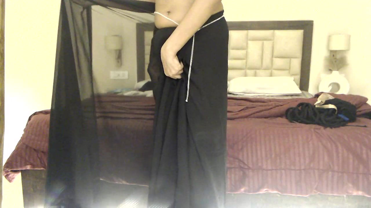 Stripchat-Public.Show-f-chhui_mui-2024.11.17.230047