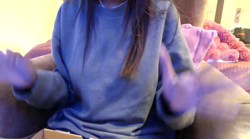 Stripchat-Public.Show-f-chhui_mui-2025.01.12.170631