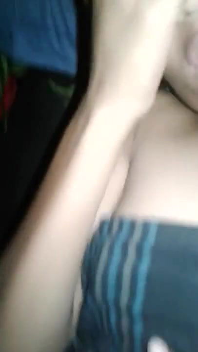 Very cute looking Desi girl fucked by her BF