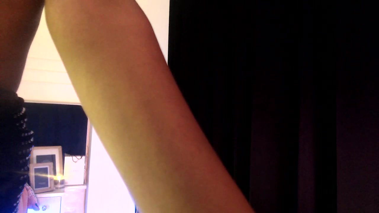 Stripchat-Public.Show-f-chhui_mui-2025.03.31.180054