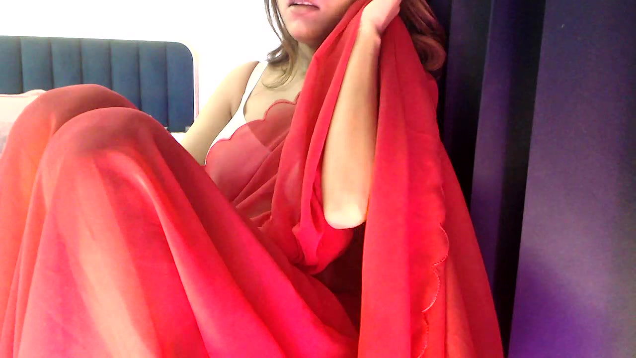 Stripchat-Public.Show-f-chhui_mui-2025.05.16.194511