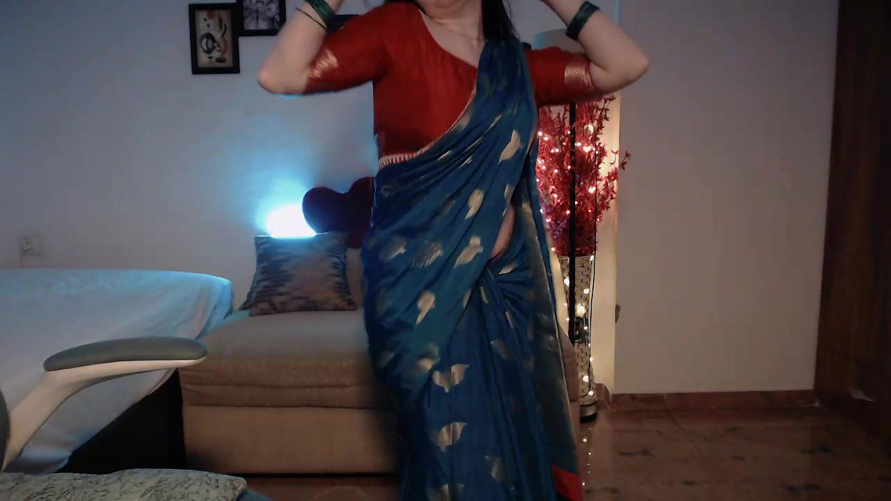 Stripchat-Public.Show-f-sassy_sejal-2025.05.10.213108