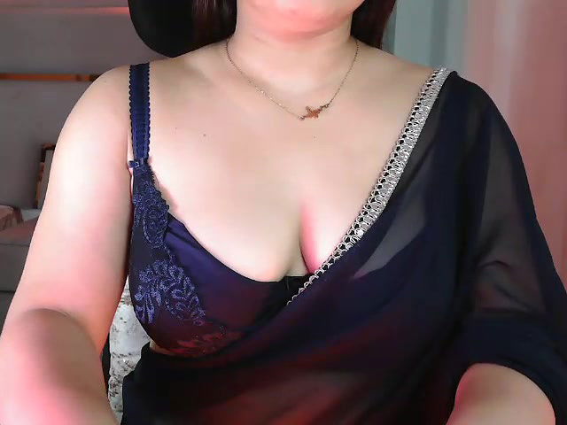 Stripchat-Public.Show-f-SunhariGirl-2025.06.24.050002