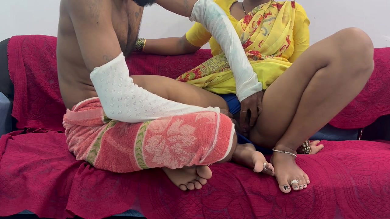 Indian Tamil Aunty Dirty Talking and Big Cock Fucking