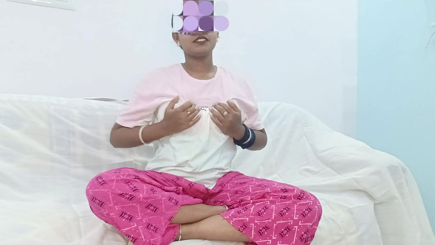 Desi Mallu Aunty Hot Blowjob and Fucking