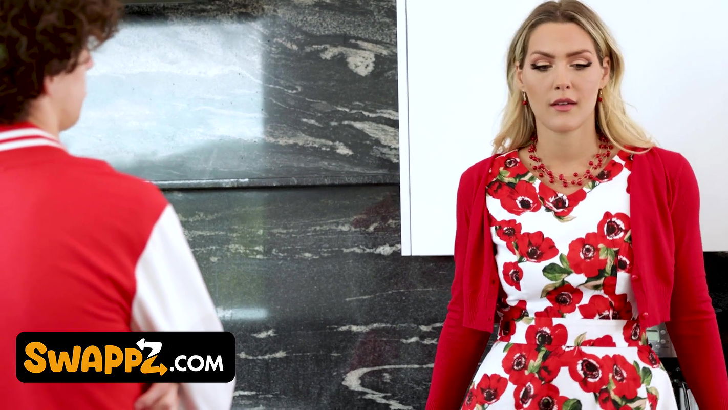 Dylan the Bully Meets His Match in This Milf-Led MomSwap – Swappz