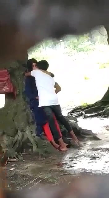 Hijabi Girl Outdoor Fingering By Lover