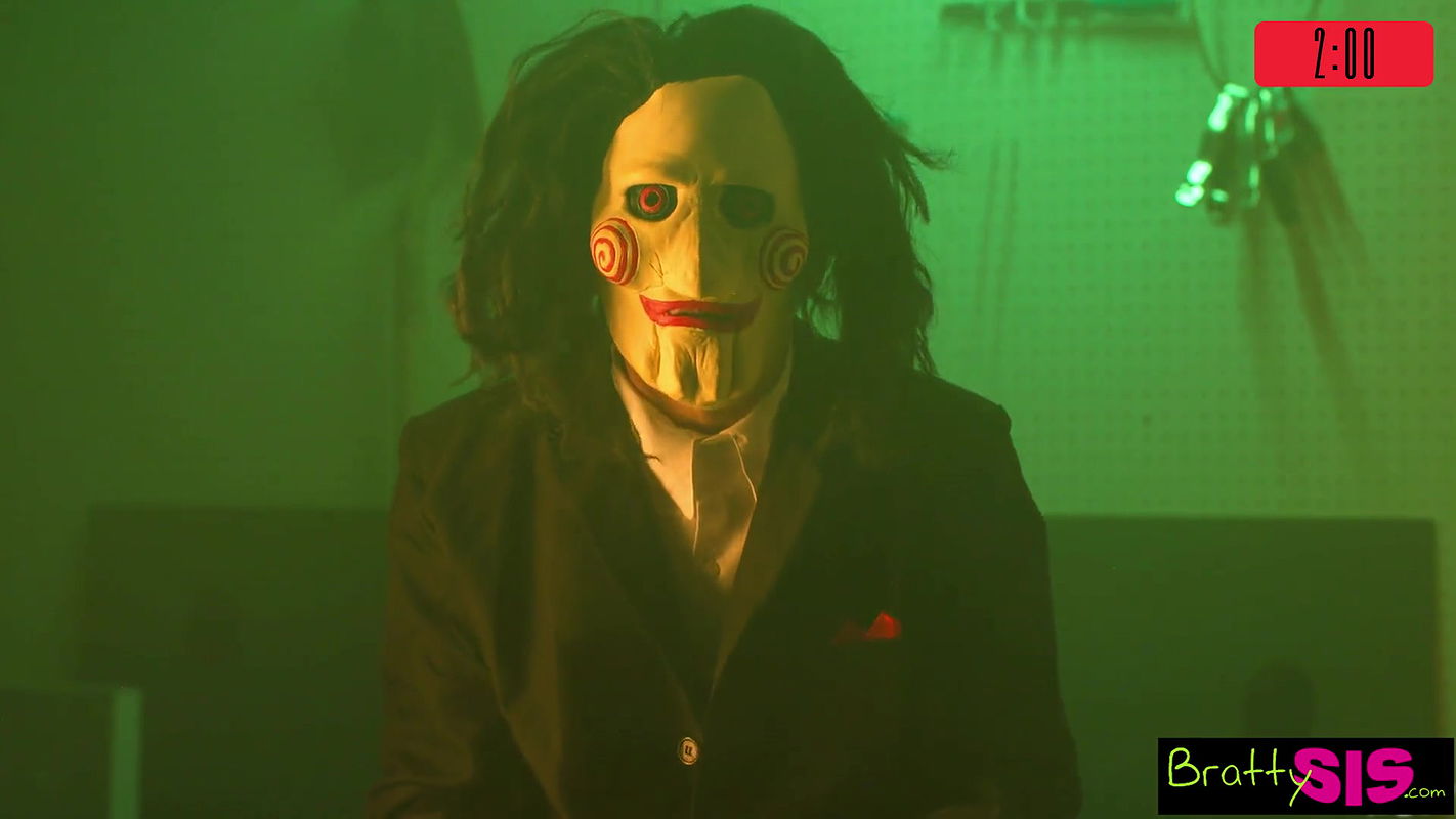 Myra Moans tells Megan Marx, I think we have to strip for this Halloween Game! – S29E2