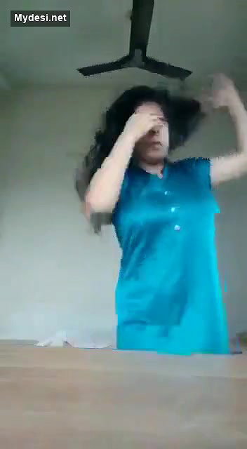 Sonali Banerjee Hot Sexy Dance