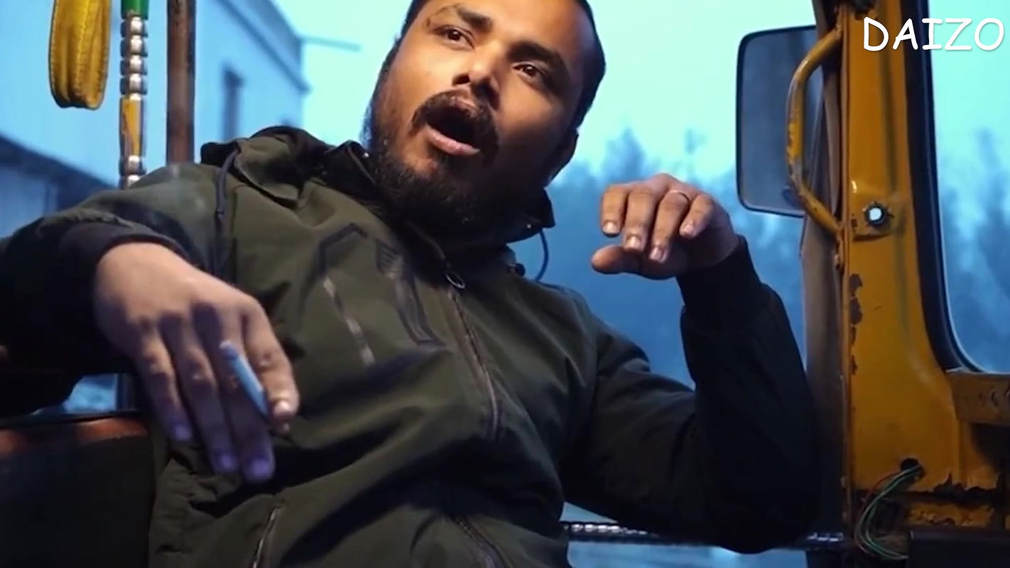 Hot Bhabi gettubg fucked by Dewar