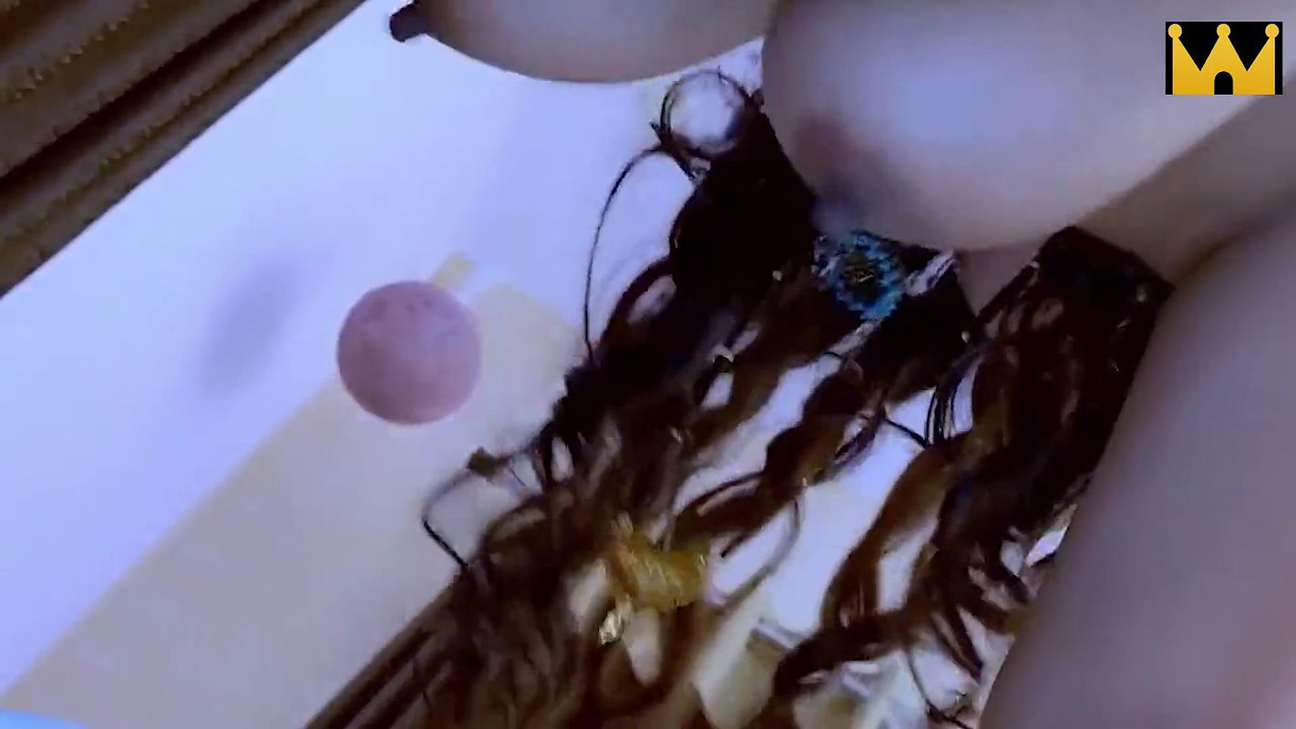 KamWali Bai ko Chouda or uski mu me Land dal diya