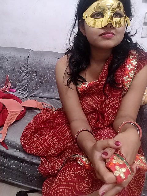 Stripchat-Public.Show-c-mahi69a-2025.03.14.172846