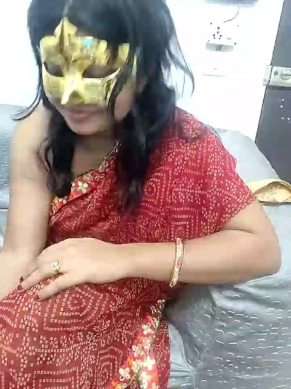 Stripchat-Public.Show-c-mahi69a-2025.03.14.181059