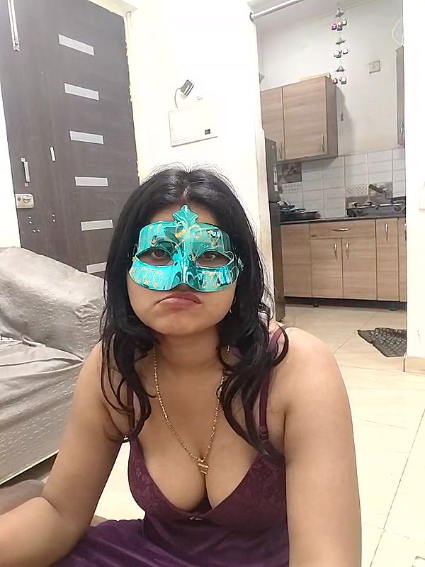 Stripchat-Public.Show-c-mahi69a-2025.03.17.184721