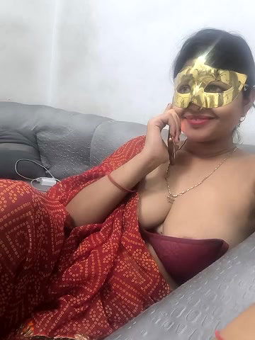 Stripchat-Public.Show-c-mahi69a-2025.04.14.170217