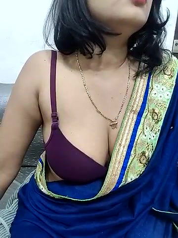 Stripchat-Public.Show-c-mahi69a-2025.04.15.180923