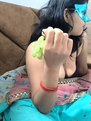 Stripchat-Public.Show-c-mahi69a-2025.04.19.175624