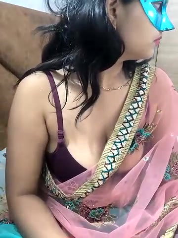 Stripchat-Public.Show-c-mahi69a-2025.04.19.181359