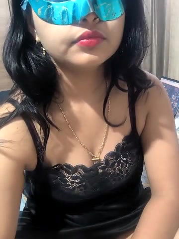 Stripchat-Public.Show-c-mahi69a-2025.04.20.191435