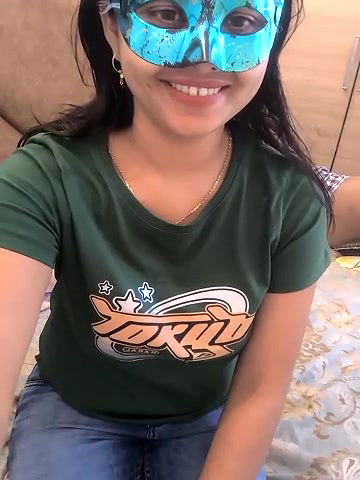 Stripchat-Public.Show-c-mahi69a-2025.04.24.080749