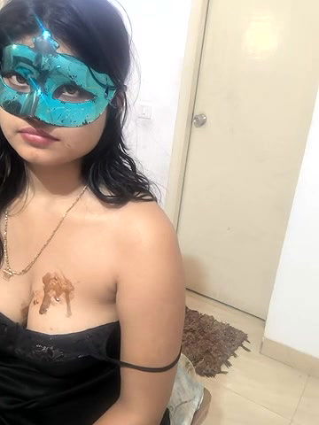 Stripchat-Public.Show-c-mahi69a-2025.04.24.210650