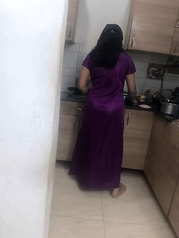 Stripchat-Public.Show-c-mahi69a-2025.04.25.183941