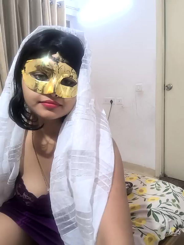 Stripchat-Public.Show-c-mahi69a-2025.04.27.214942