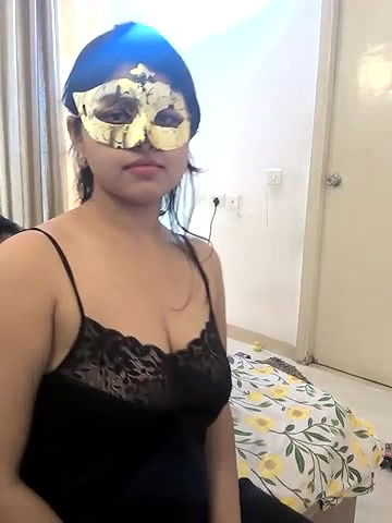 Stripchat-Public.Show-c-mahi69a-2025.04.30.081133