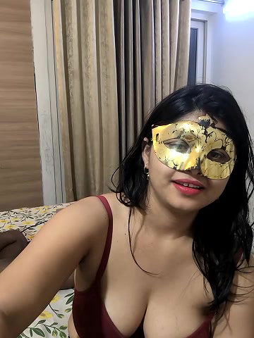 Stripchat-Public.Show-c-mahi69a-2025.04.30.183821