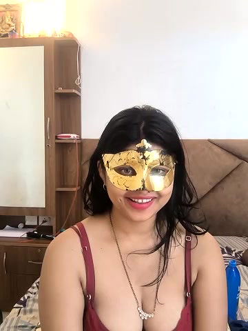 Stripchat-Public.Show-c-mahi69a-2025.05.01.090238