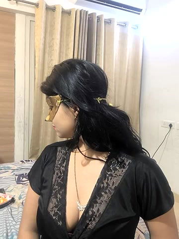 Stripchat-Public.Show-c-mahi69a-2025.05.01.191012