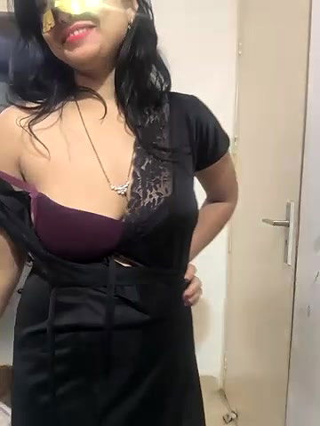 Stripchat-Public.Show-c-mahi69a-2025.05.01.191012