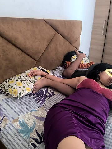 Stripchat-Public.Show-c-mahi69a-2025.05.12.100037