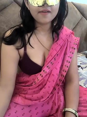 Stripchat-Public.Show-c-mahi69a-2025.05.13.063627