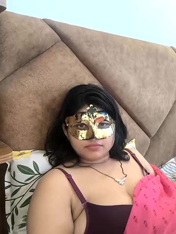 Stripchat-Public.Show-c-mahi69a-2025.05.13.074911