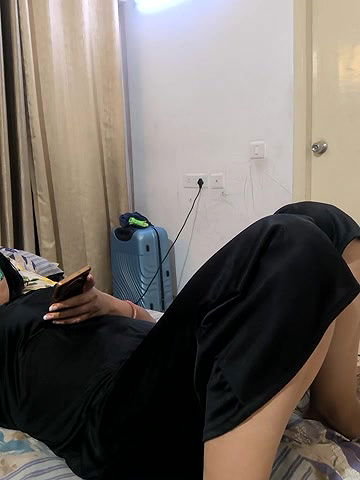 Stripchat-Public.Show-c-mahi69a-2025.05.13.223319