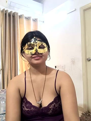 Stripchat-Public.Show-c-mahi69a-2025.05.14.105243