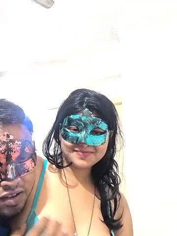 Stripchat-Public.Show-c-mahi69a-2025.05.14.173531