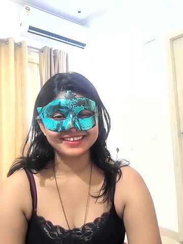 Stripchat-Public.Show-c-mahi69a-2025.05.15.073012