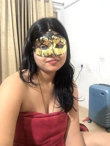 Stripchat-Public.Show-c-mahi69a-2025.05.15.202602