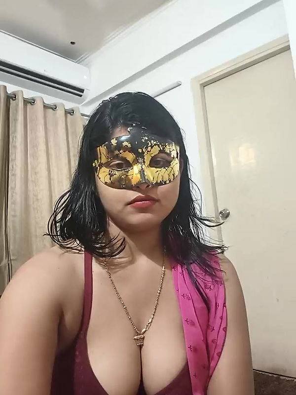 Stripchat-Public.Show-c-mahi69a-2025.05.18.165229