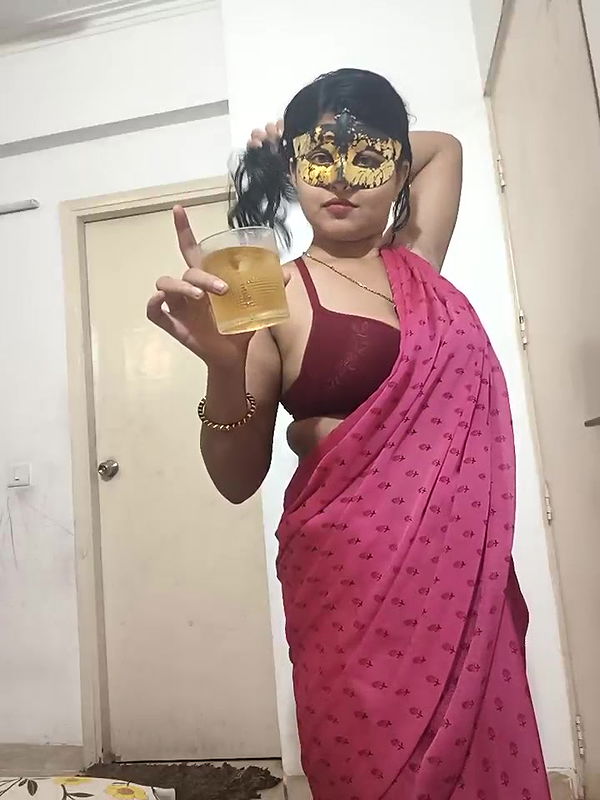 Stripchat-Public.Show-c-mahi69a-2025.05.18.165229