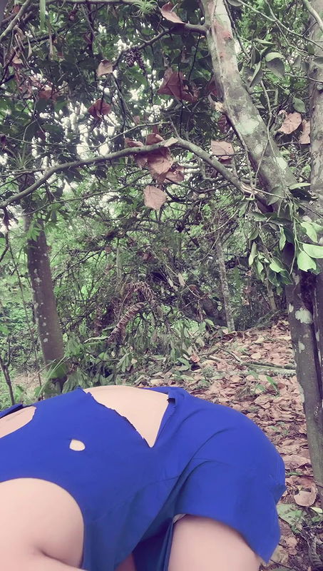 Sexy hot girl dress changing in wild hot boobs show